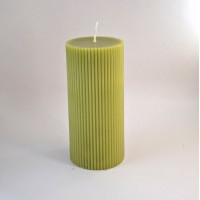 Crispy pistachio, medium candle
